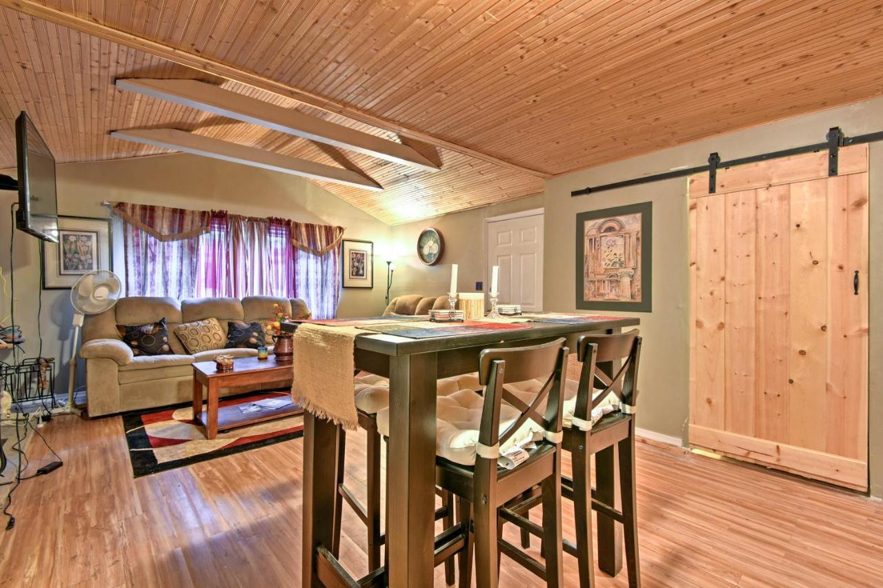 Cozy Arrowhead Lake Home With Sunroom And Pool Access! Pocono Lake 외부 사진