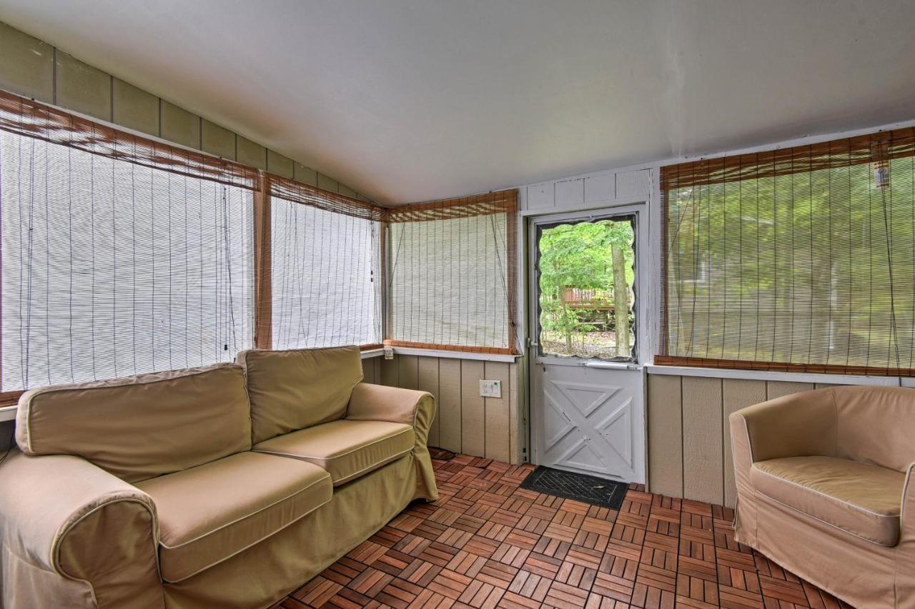 Cozy Arrowhead Lake Home With Sunroom And Pool Access! Pocono Lake 외부 사진
